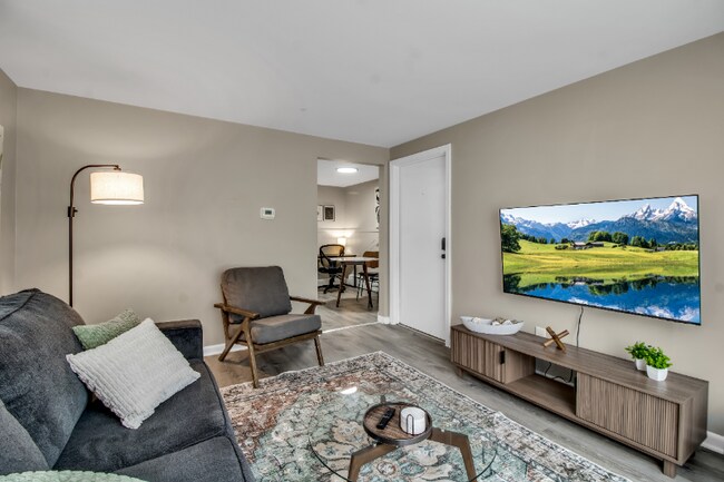 Photo - 1540 Abbott Rd Unit 2