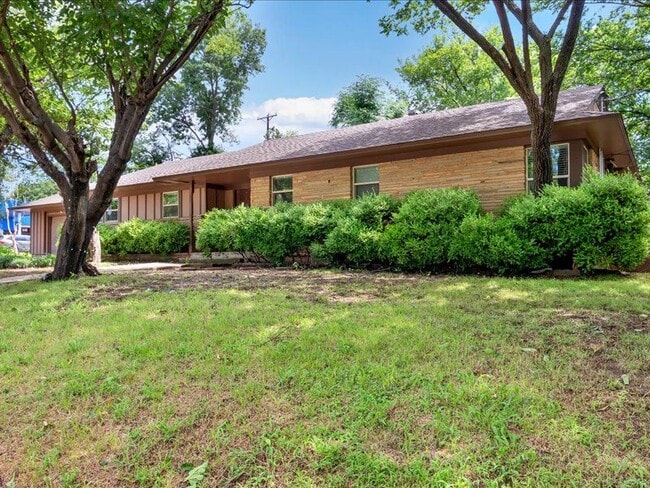 Photo - 103 S Highland Ave