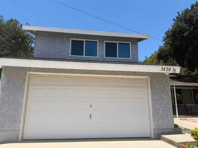 Garage - 3439 1/2 Altura Ave