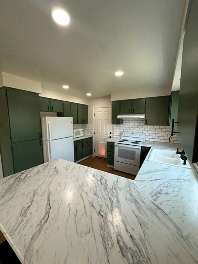 Photo - Great duplex unit