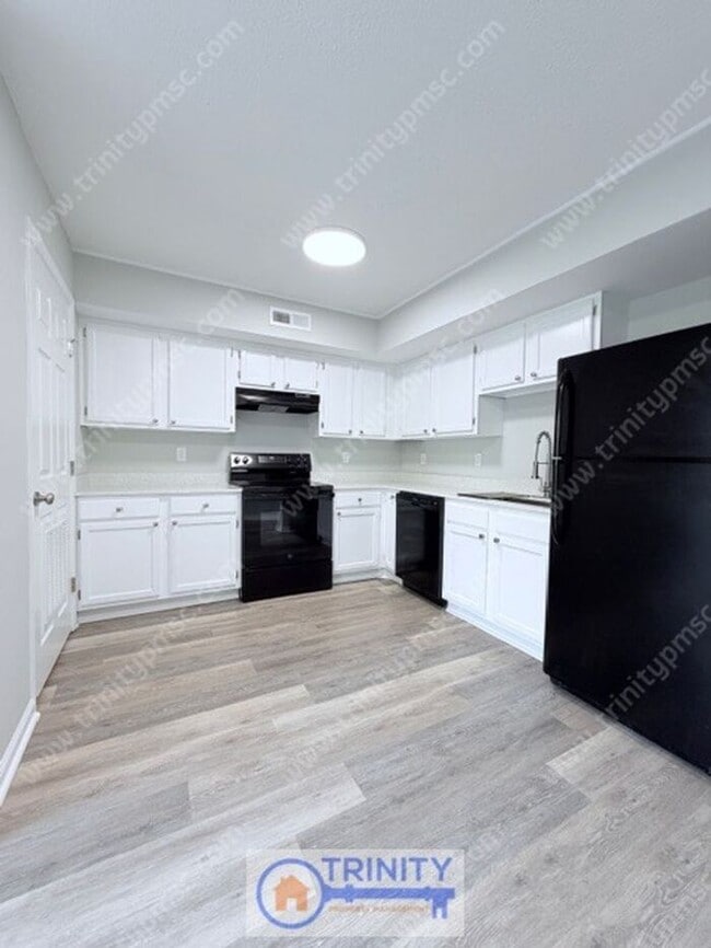 Photo - Move In Special!! Now Available – Updated 2BR Apartment in Easley!
