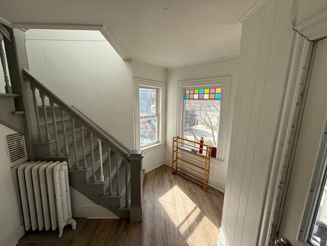 Photo - 10-2 Russell St Unit #2