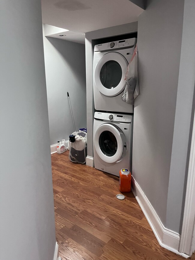 Photo - 731 Parker St Unit 1