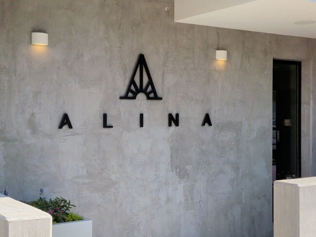 Photo - Spectacular Edgehill Condo! Unit 411