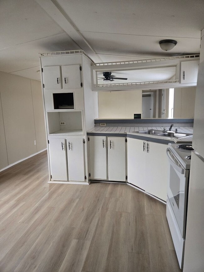 Photo - 3 bedroom, 2 bath Mobile Home in Yorktowne