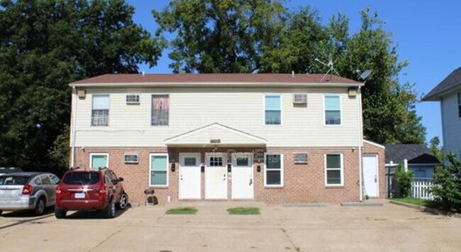 Building Photo - 405 Clifton St Unit A