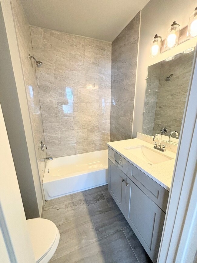 Photo - 5231 S Michigan Ave Unit 2NR