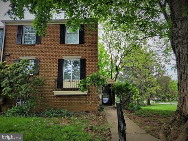 Building Photo - 1 Crotona Ct Rental