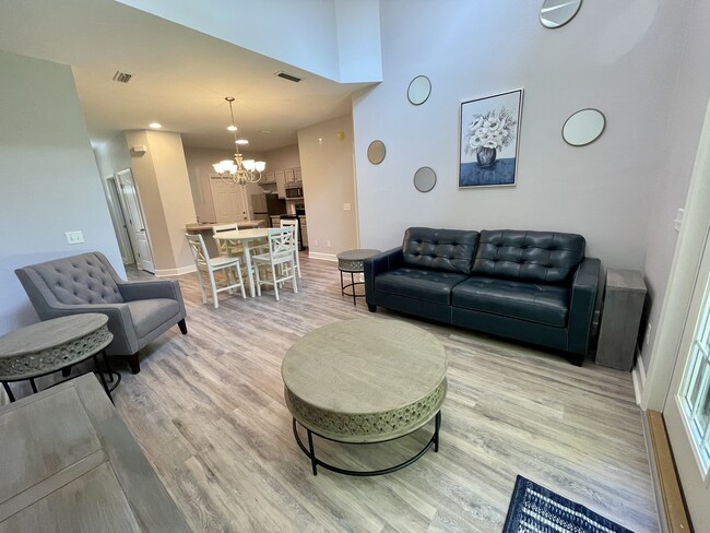 Building Photo - 111 Heyward Dr Rental