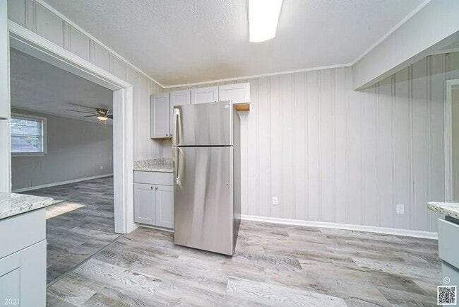 Photo - 308 Butler St