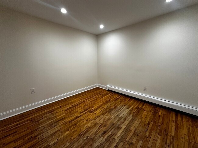 305 Princeton St Unidad 1