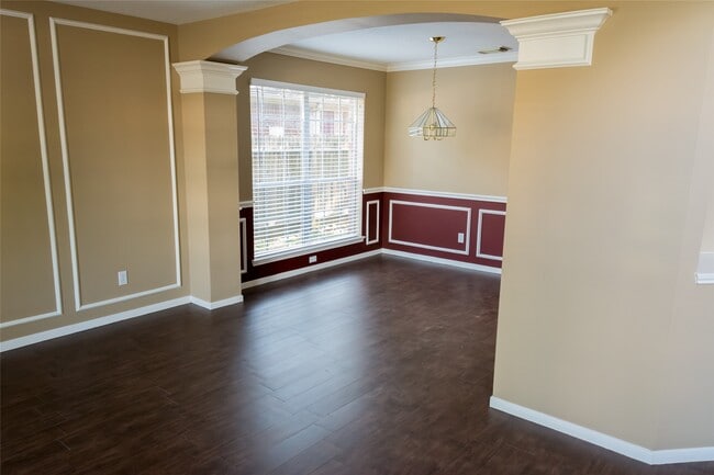 Photo - 25727 Bearborough Dr