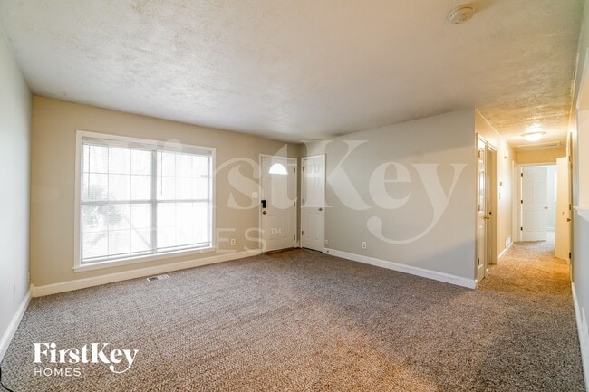 Photo - 1905 Burfordi Dr SW