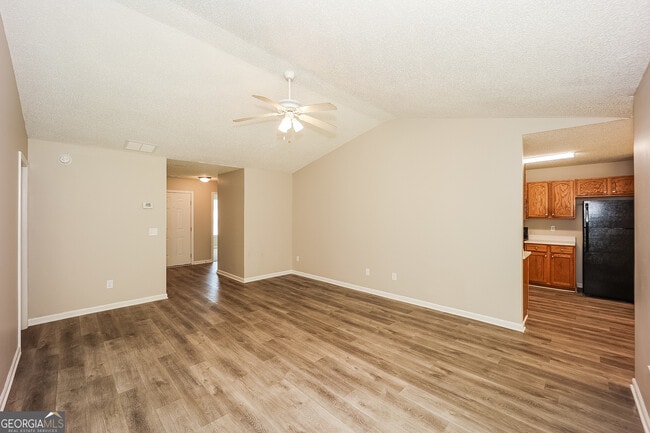 Photo - 64 Mineral Springs Ln