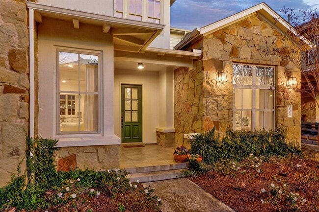 Photo - 4233 Mattie St