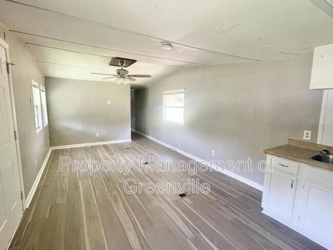 Photo - 155 Oakvale Rd