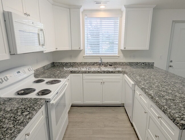 Photo - Spacious 3-Bed, 2-Bath Gem in Bountiful Unit 1 Down