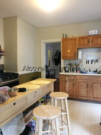 Photo - 85 Lowden Ave Unit 2