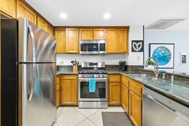 731 Seacoast Dr