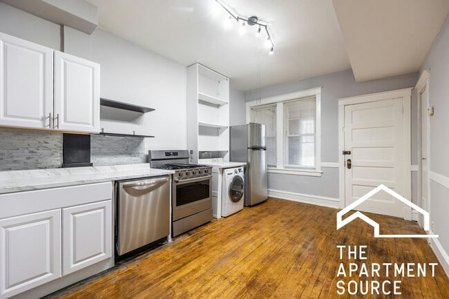 Building Photo - 853 N Wolcott Ave Unit 1