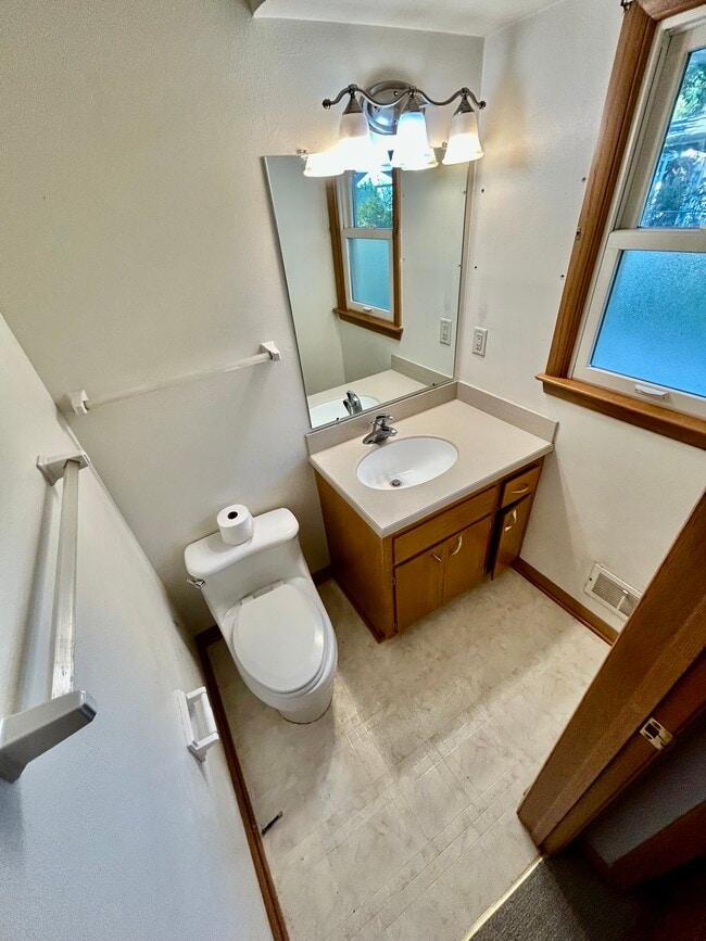 Photo - 1510 Jills Dr