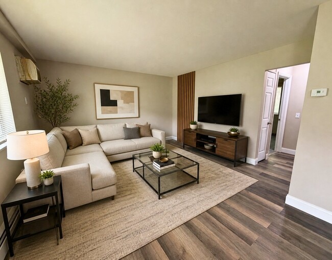 Photo - 779 Anderson Ave Unidad 11