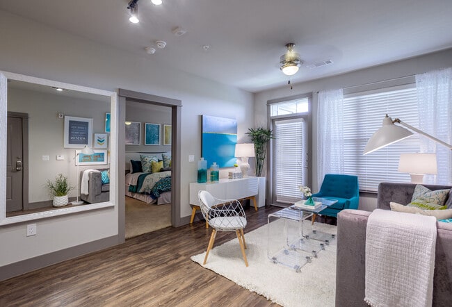 Photo - Pearl Lantana