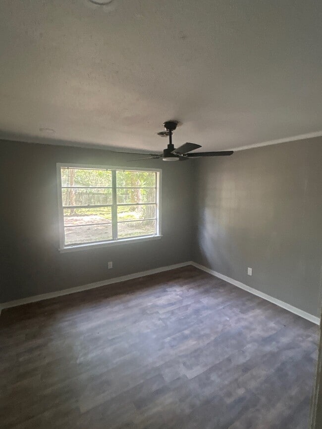 Photo - 1114 Garden Park Dr
