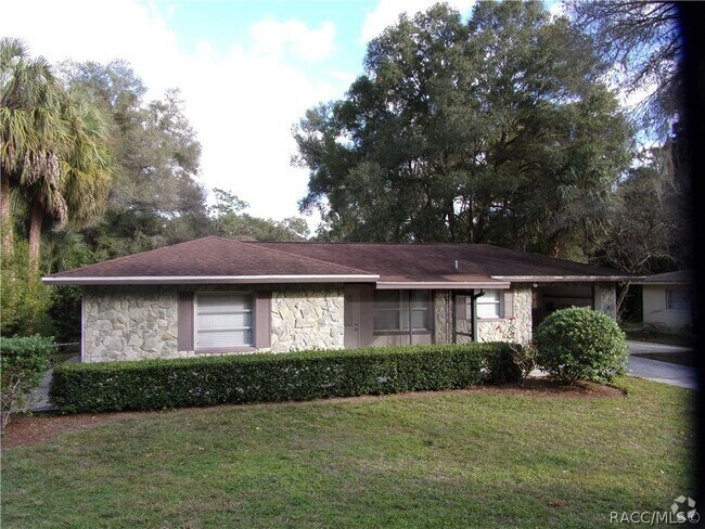 Building Photo - 3431 S Apopka Ave Rental