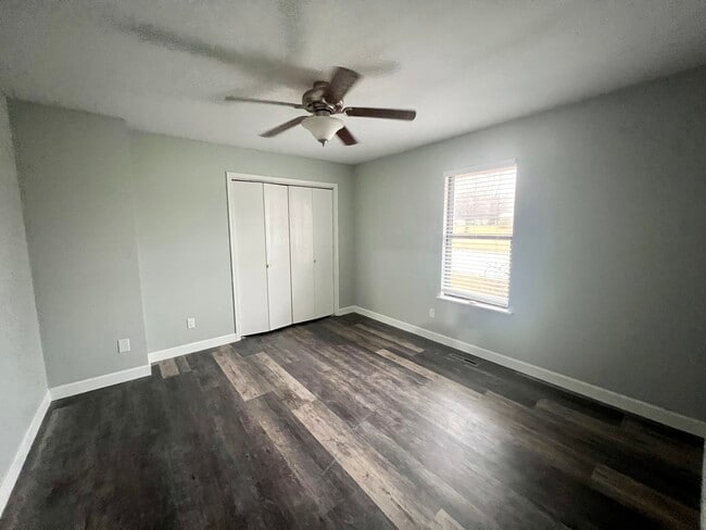 Photo - 3650 W Sylvania St