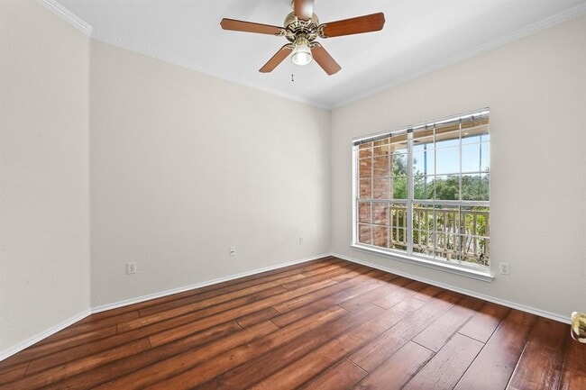 Photo - 9028 Heiden Lane