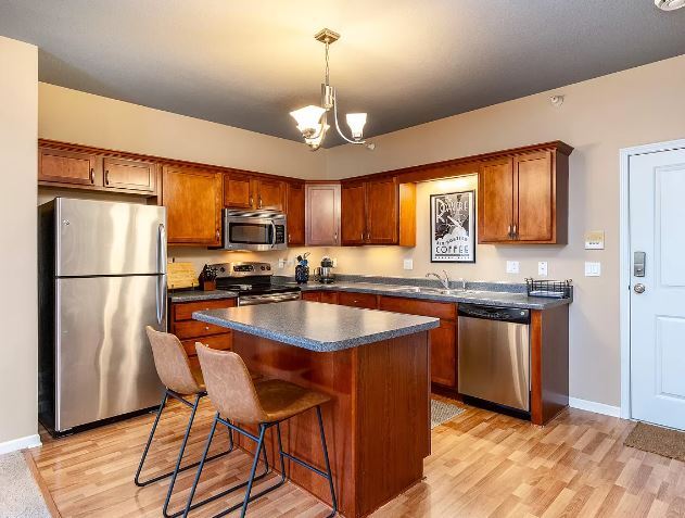 Building Photo - 4503 Twain Cir Unit 204