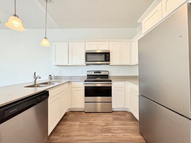 Photo - Gorgeous Condo in Vineyard!