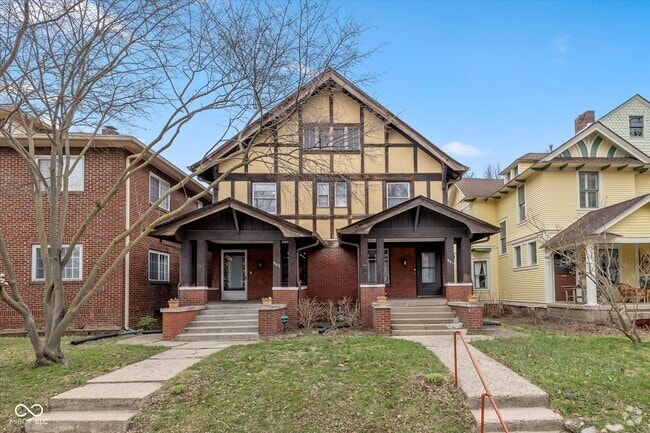 Building Photo - 963 Woodruff Pl W Dr Rental