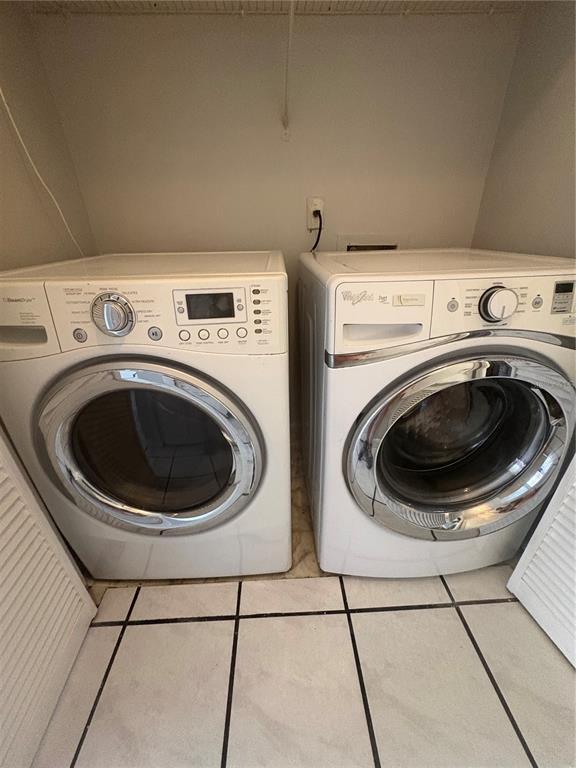 Photo - 671 Olympic Dr Unit 16-4