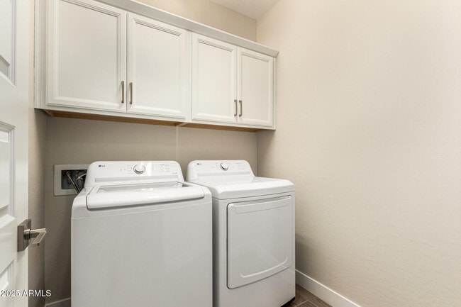 Photo - 17625 W Colter St