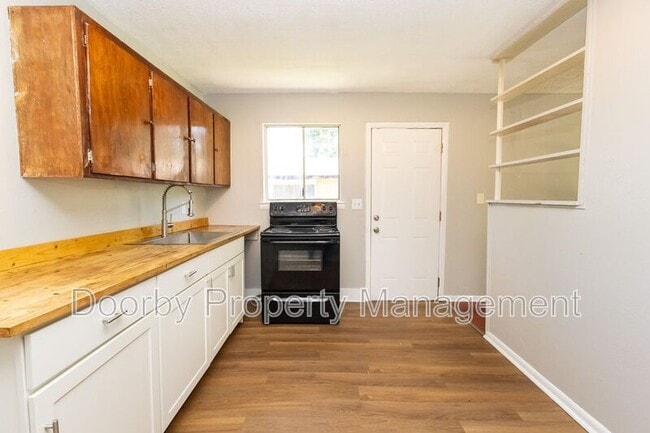 Building Photo - 1237 Wheeler Ave Unit B