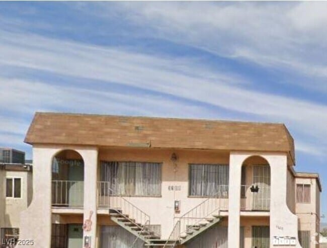 Building Photo - 3100 E Carey Ave Unit A Rental