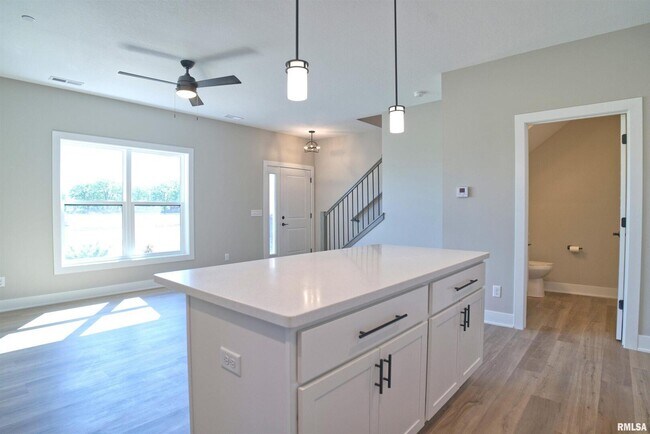 Photo - 1006 S 4th St