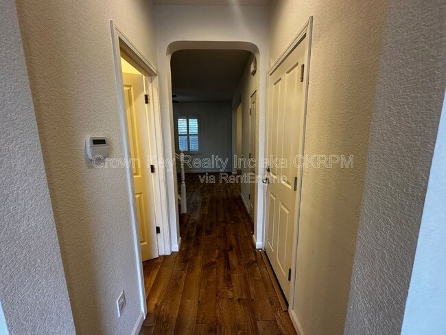 Photo - 2608 Greenleaf St