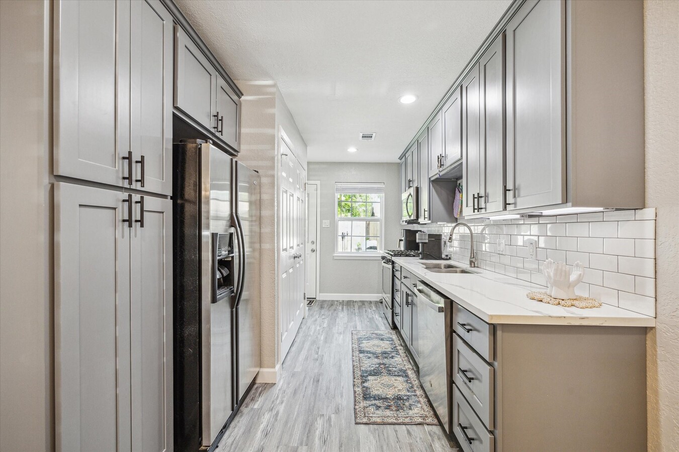 Photo - 3808 Cochran St