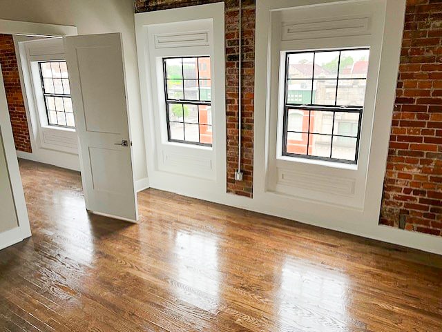 1212 Meridian Flats