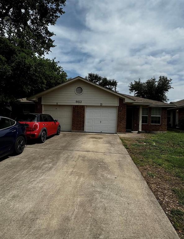 Building Photo - 8613 Talyne Chaise Cir