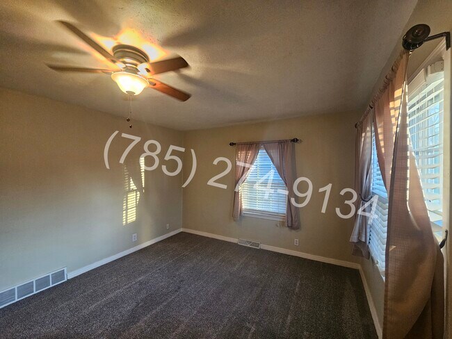 Photo - 859 S 10th St