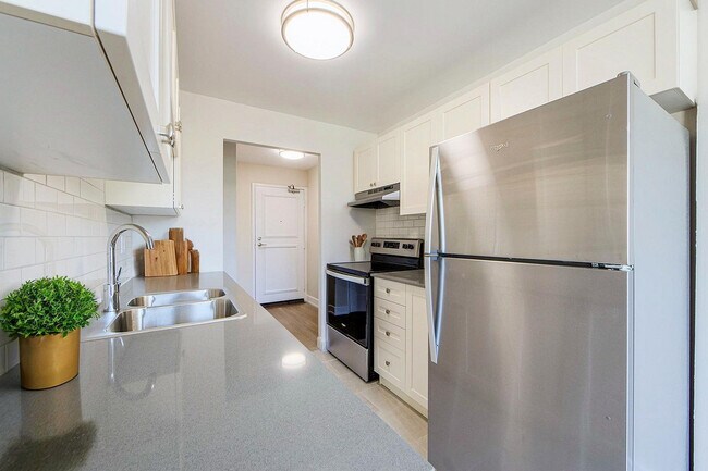 Photo - North Park Tower