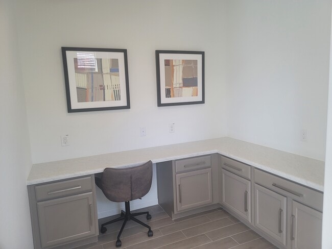 Photo - 4086 Prairie Schooner