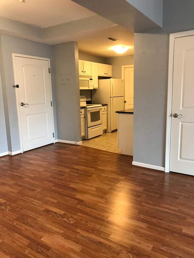 View from dining - 1117 University Ave Unit 105