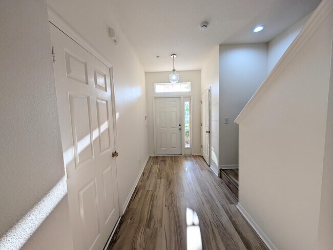 Photo - 4004 Crabtree Ave