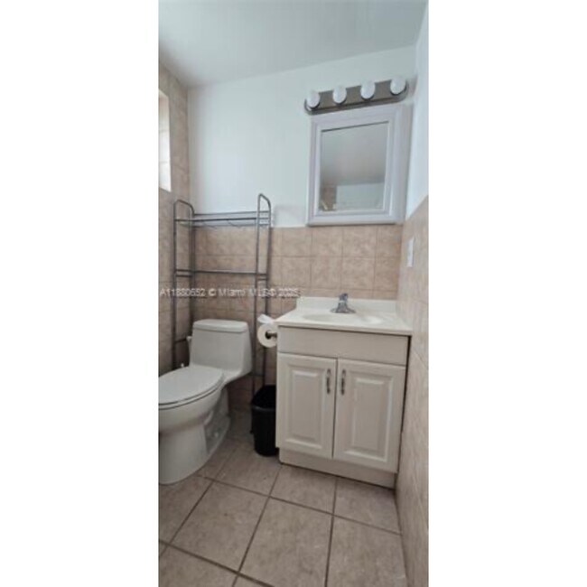 Photo - 3915 Ponce de Leon Blvd