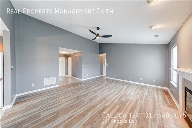 Photo - 327 Brooks Bend